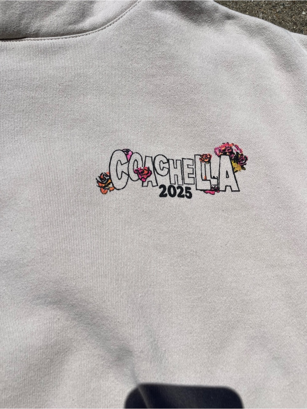 Coachella 2025 Hoodie Large - Picture 8 of 8